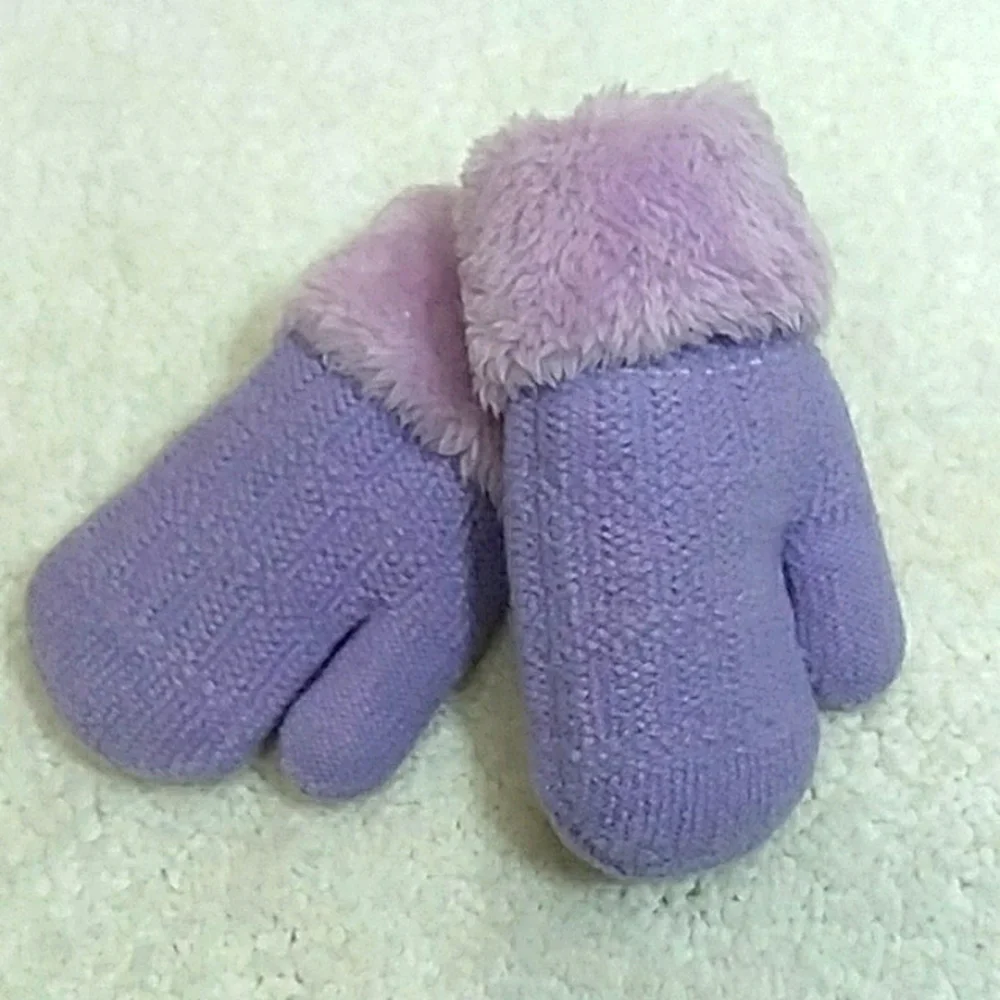 Lavender Faux Fur Toddler Mittens